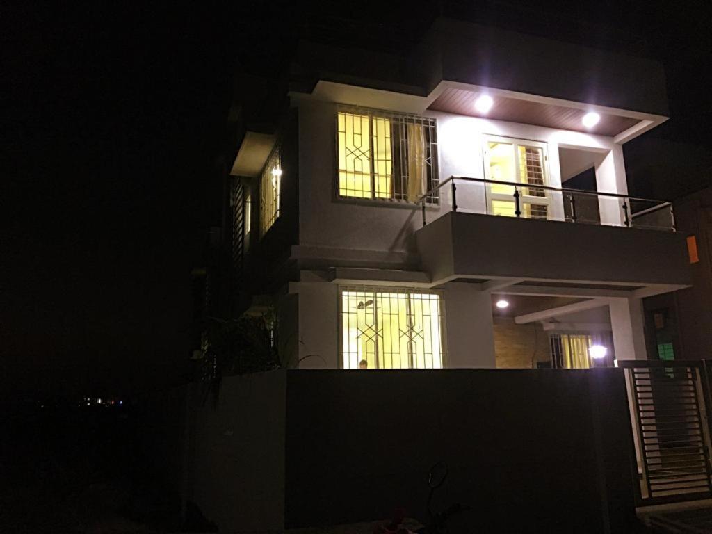 Riverdale Villa โลนาวาลา ภายนอก รูปภาพ